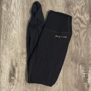 Whitney Simmon’s ribbed leggings